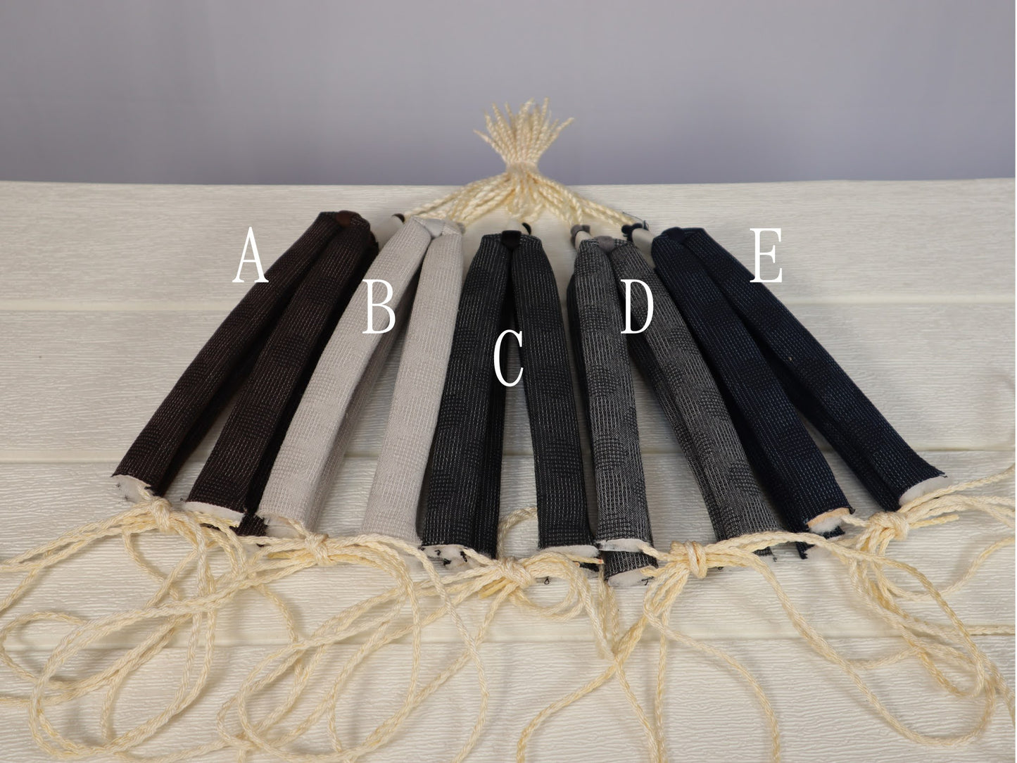 わらじのはなお（チェックドット）